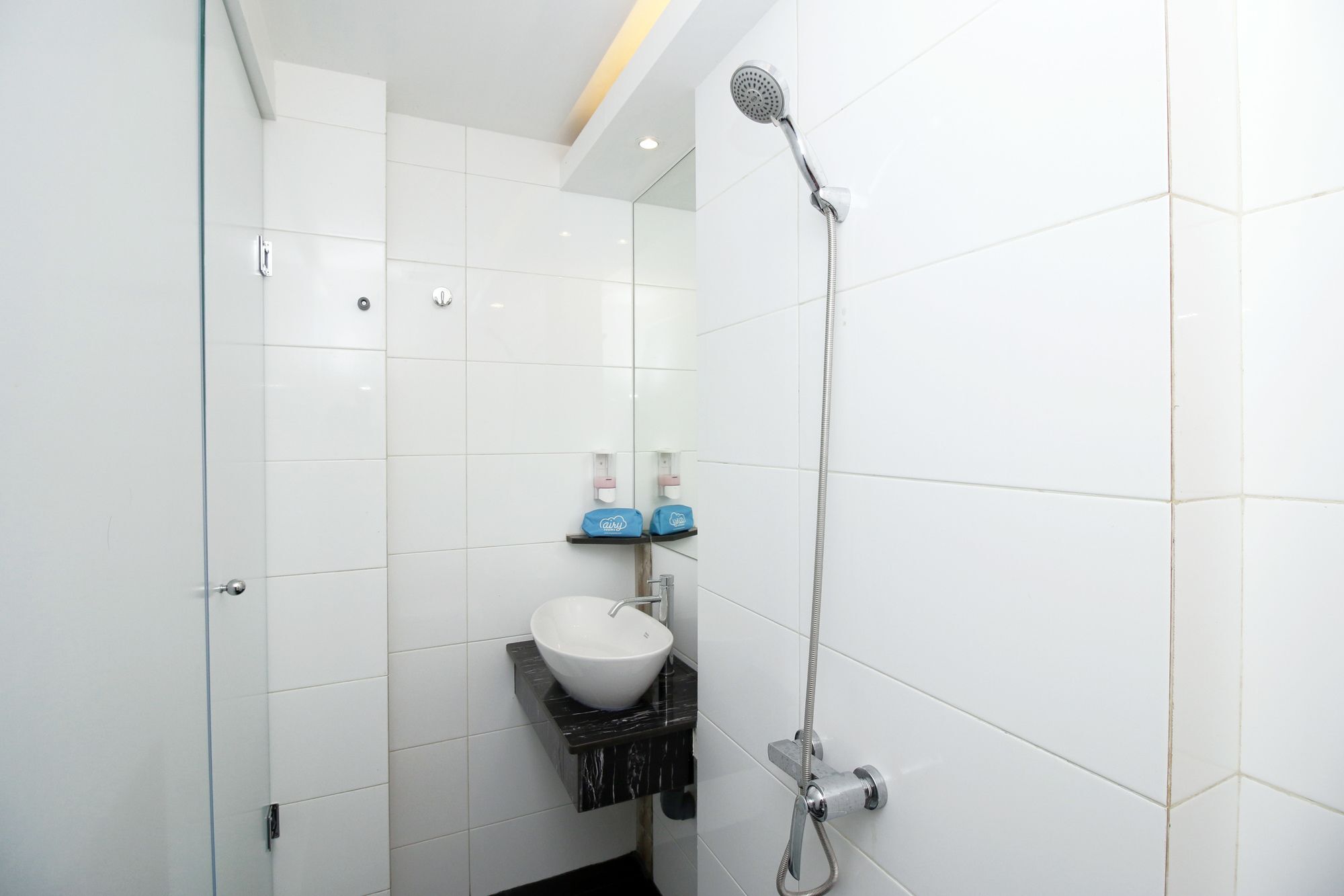 Airy Bandara Kualanamu 9 A39 Deli Serdang Medan