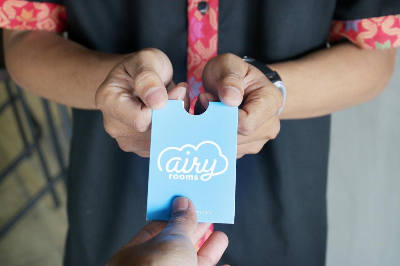 Airy Bandara Kualanamu 9 A39 Deli Serdang Hotel